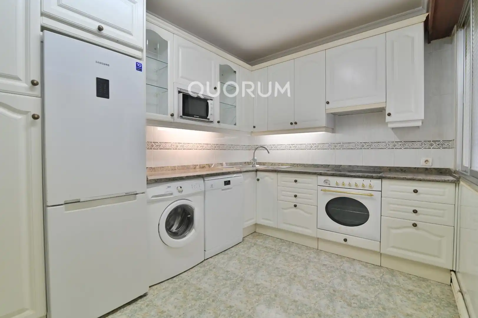 Kitchen of Flat for sale in Plentzia  with Heating and Storage room