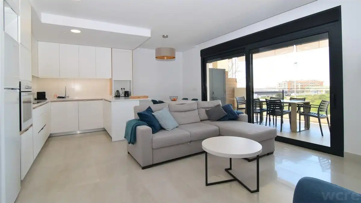 Appartement compact avec terrasse à vendre à PINTOR SOROLLA