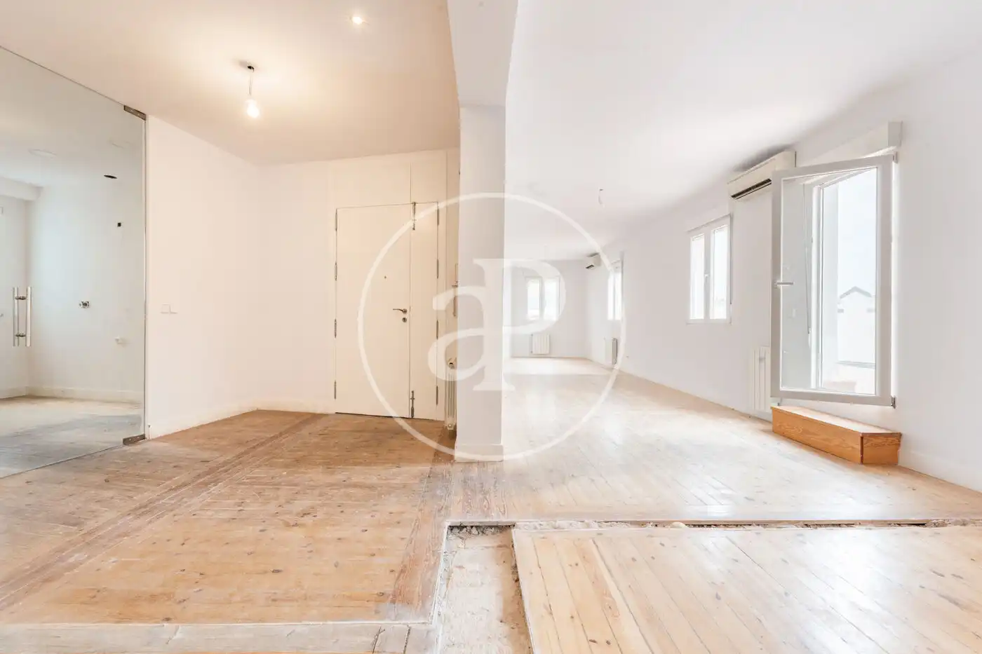 Ático en venta en Madrid con Aire acondicionado, Calefacción y Terraza
