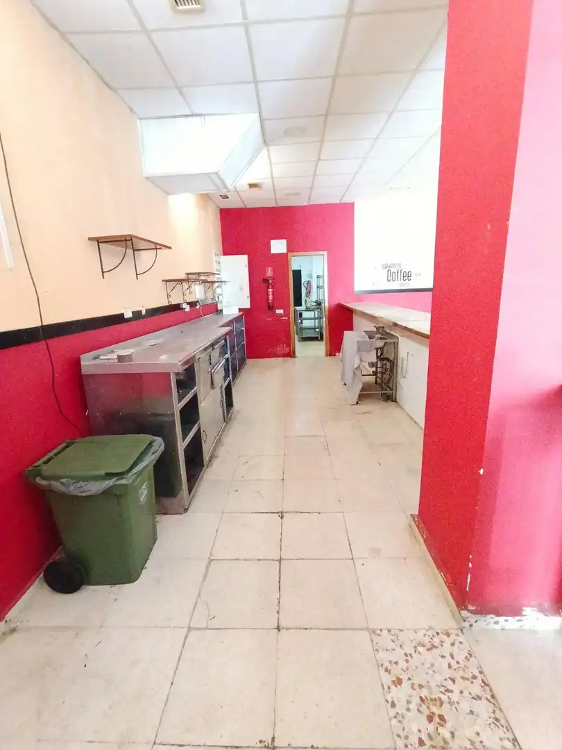 Cocina de Local en venta en Torrevieja con Aire acondicionado, Terraza y Amueblado