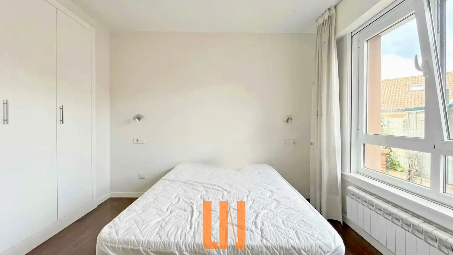 Bedroom of Houses for sale in Miño  with Heating, Private garden and Parquet flooring