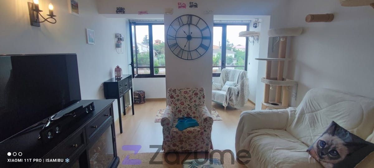 Living room of Flat to rent in Sant Guim de Freixenet  with Parquet flooring, Oven and Microwave