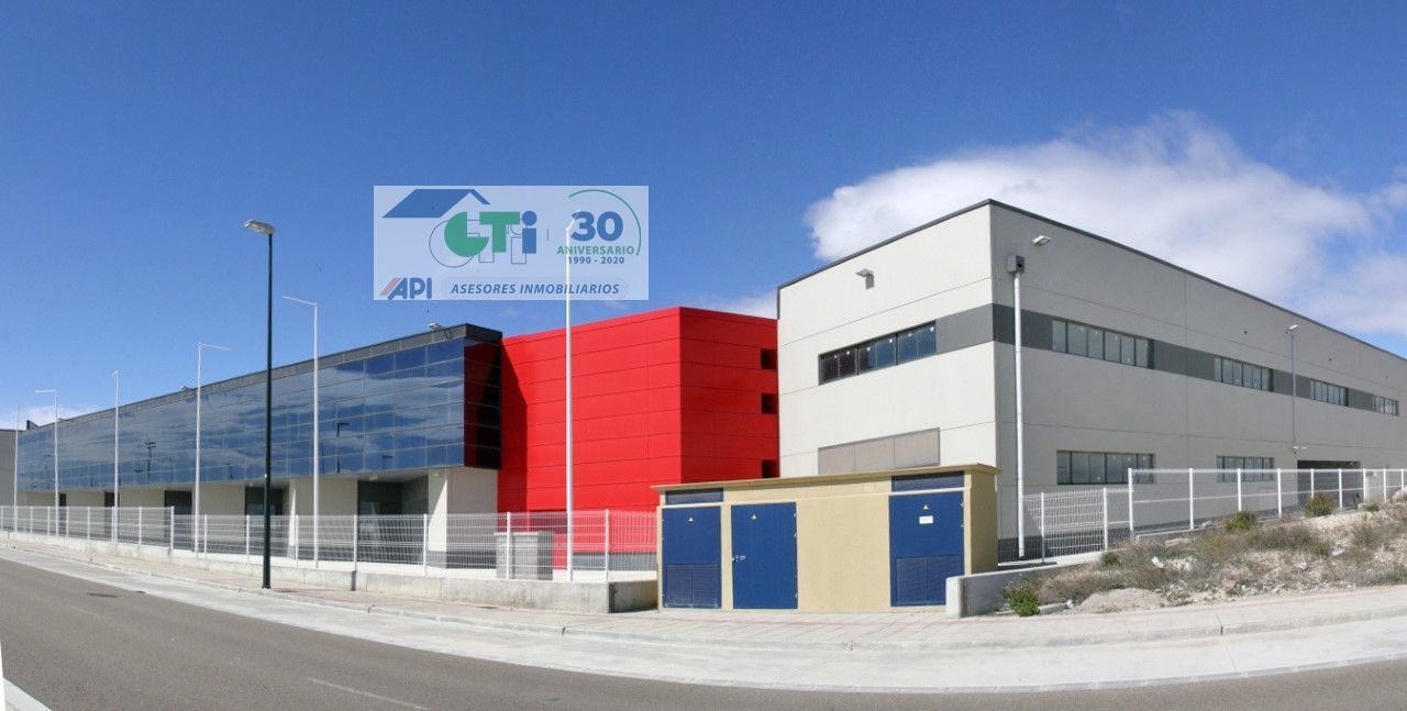 Exterior view of Industrial buildings for sale in  Zaragoza Capital