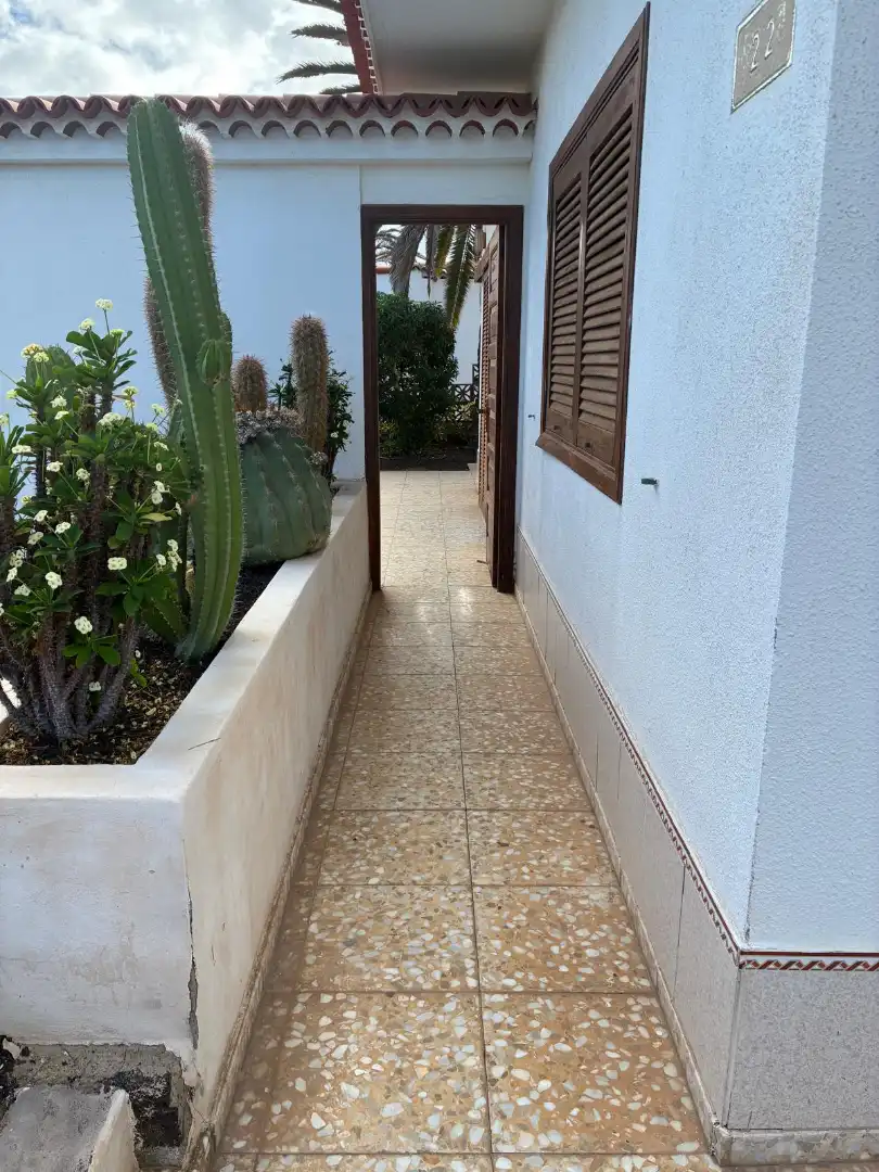 Bungalow amb piscina en venda a Calle Ulises 40, imagen 2