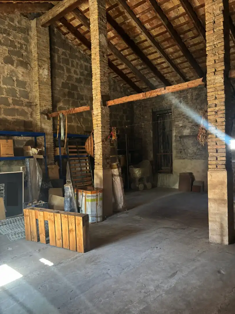 Einfamilien-Reihenhaus zum Verkauf in Valencia mit Klimaanlage, Terrasse und Abstellraum