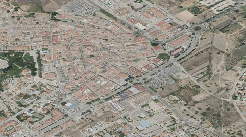 Foto 3 de Edifici en venda a Calle Fuerzas Armadas, Pueblo, L'Eliana