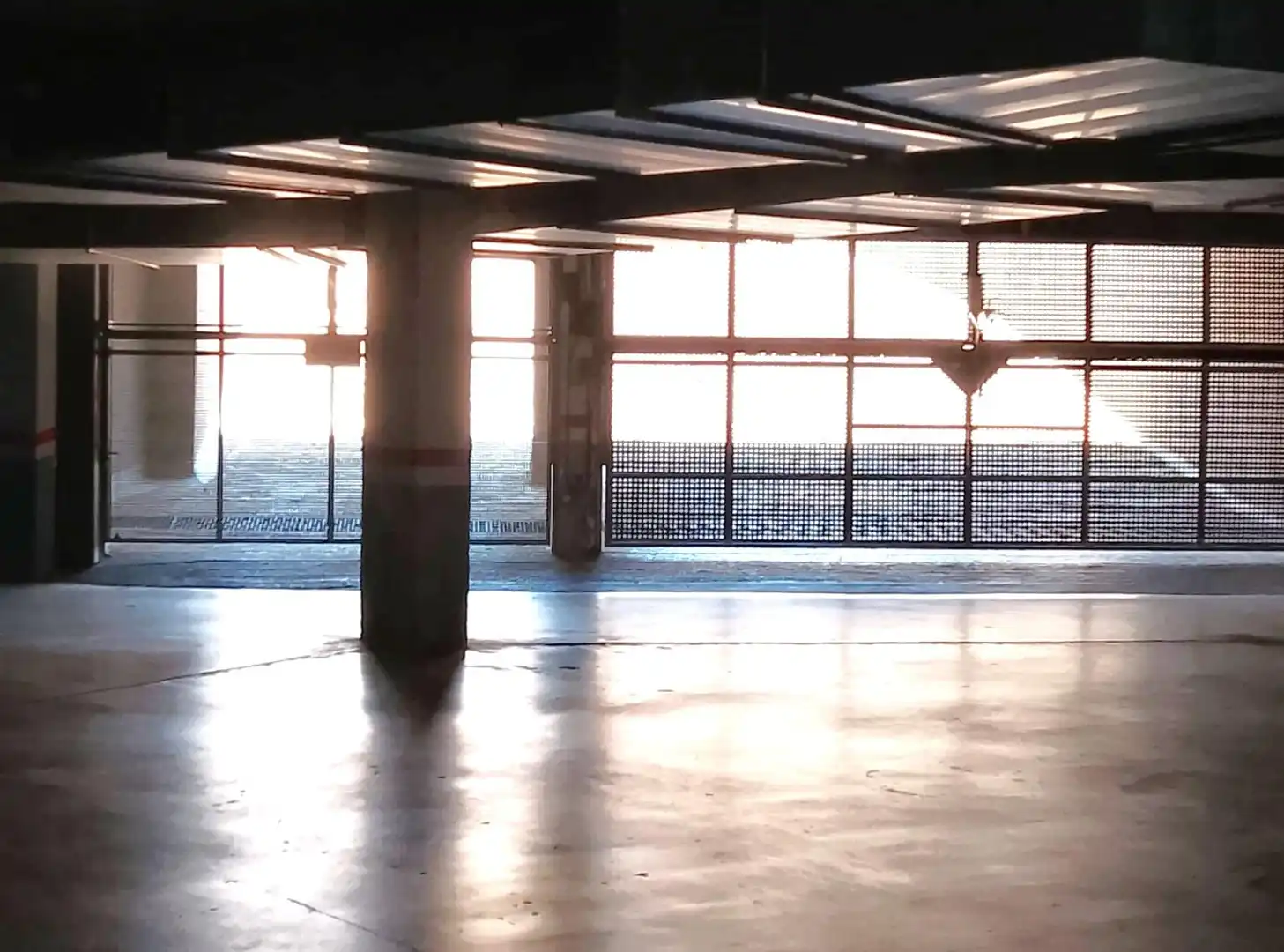 Exterior view of Garage for sale in Sabadell