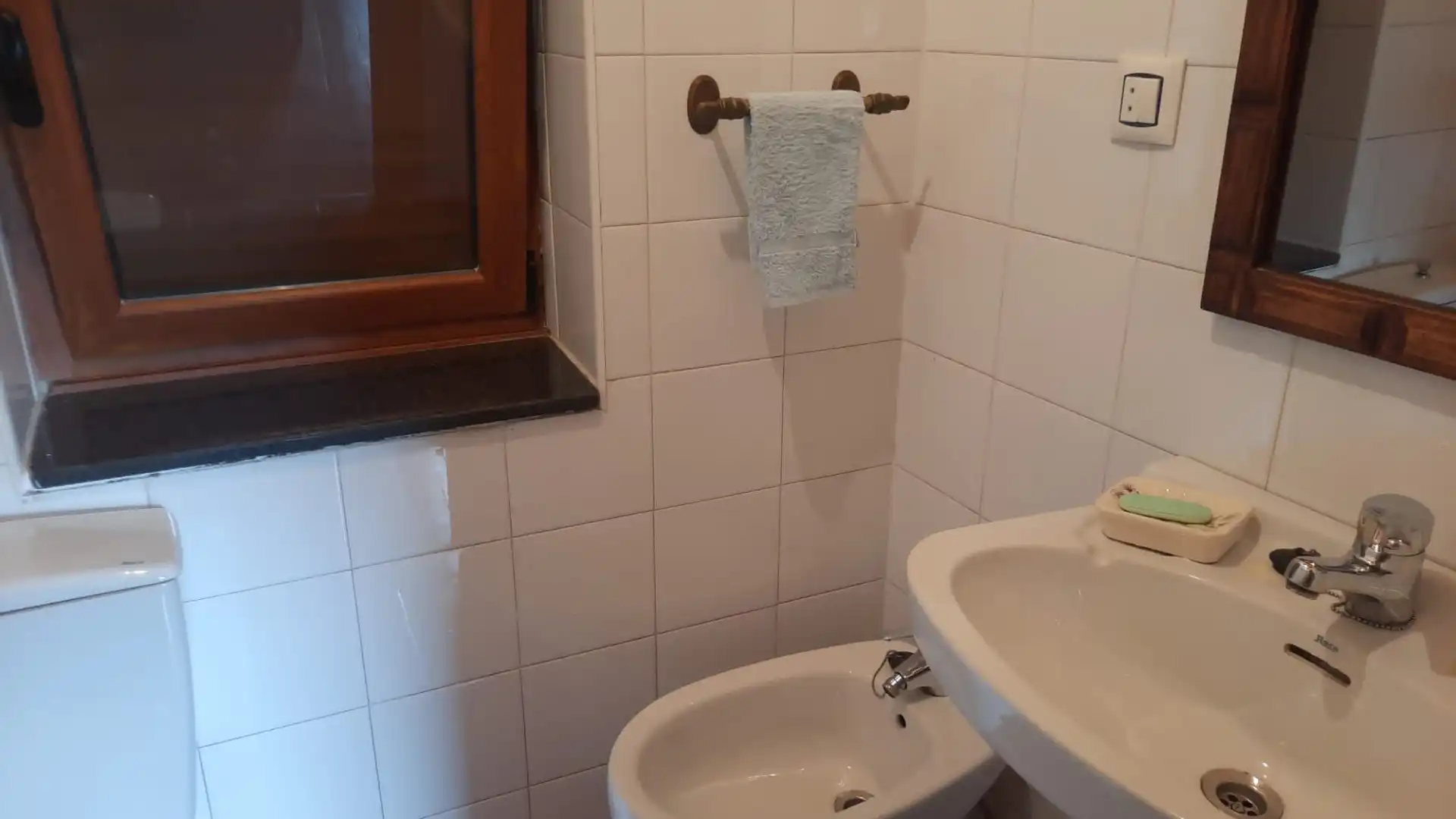 Bany de Casa o xalet en venda en Las Regueras   amb Calefacció, Terrassa i Forn