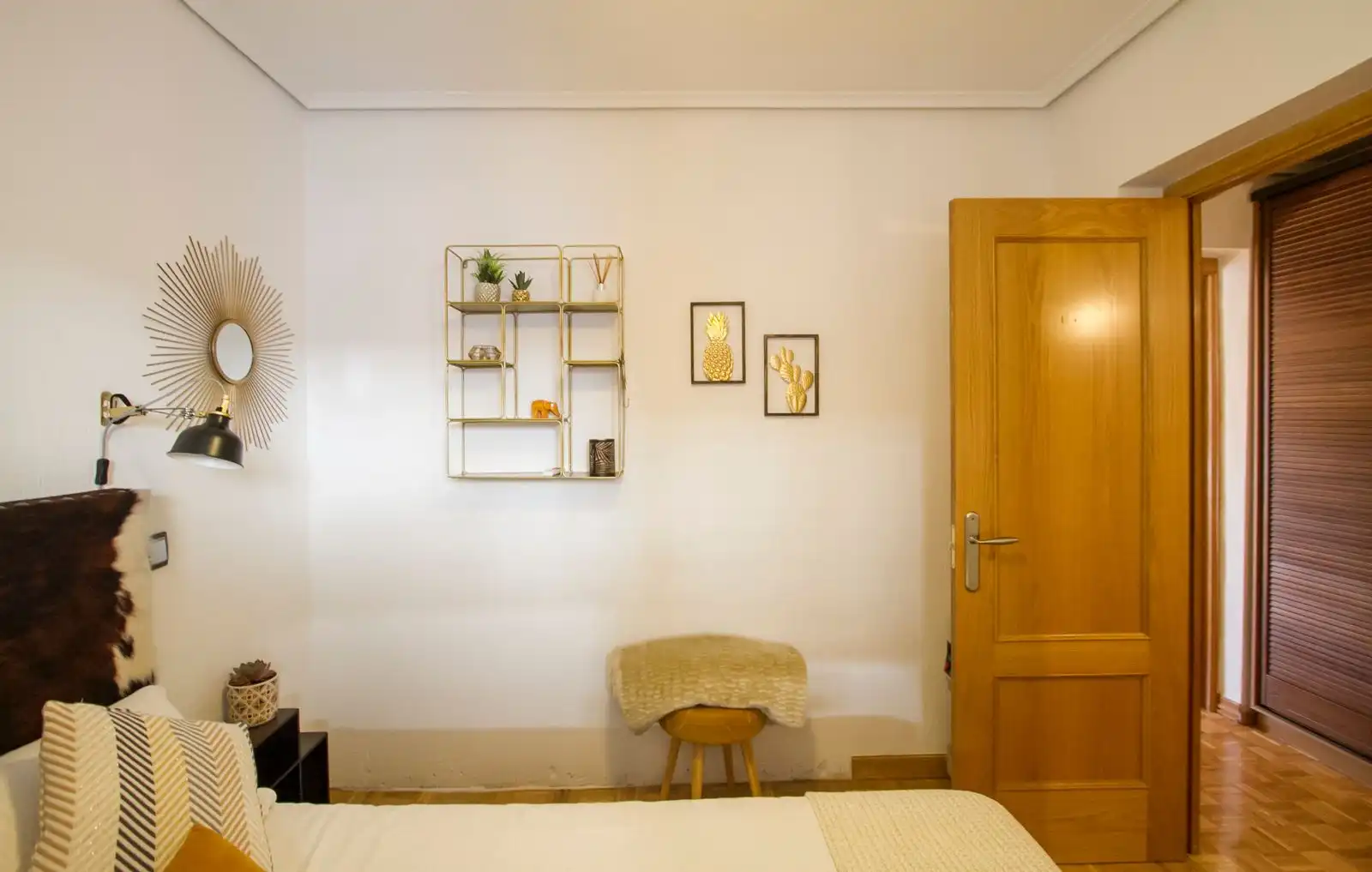 Habitación de Apartamento en venta en Madrid con Calefacción, Parquet y Amueblado