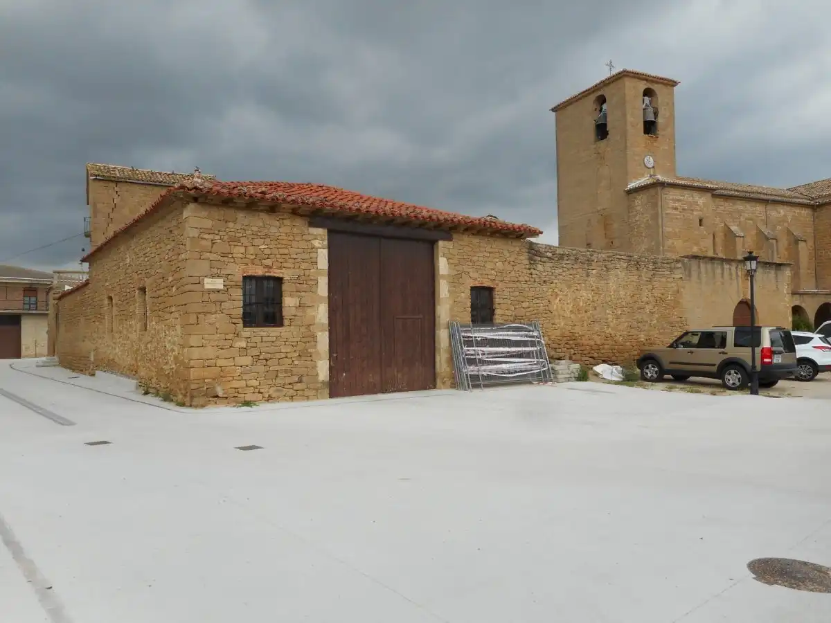 Exterior view of Commercial properties for sale in Garínoain  with Furnished