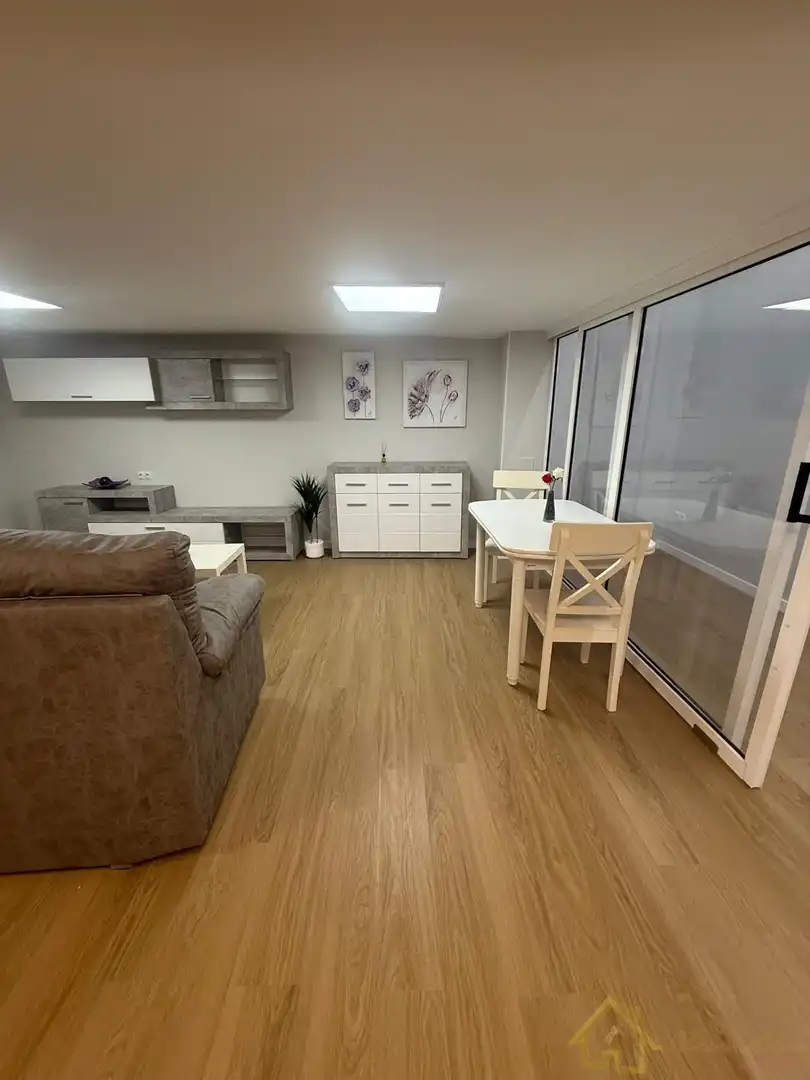 Dúplex en venta en Lugo con Calefacción, Amueblado y Alarma