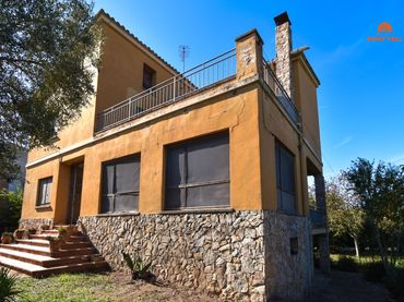 Casa con balcón en venta en Cruïlles, Monells I Sant Sadurní de L'Heura