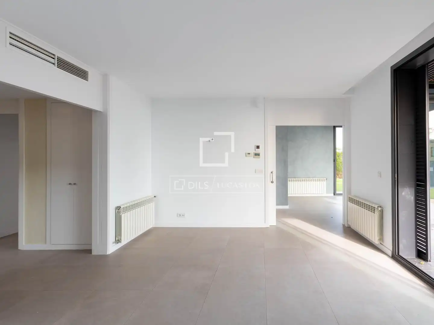 Sala d'estar de Casa o xalet en venda en Sant Vicenç de Montalt amb Aire condicionat, Calefacció i Jardí privat