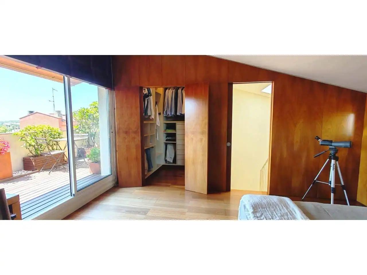 Dormitori de Casa o xalet en venda en Figueres amb Aire condicionat, Calefacció i Jardí privat