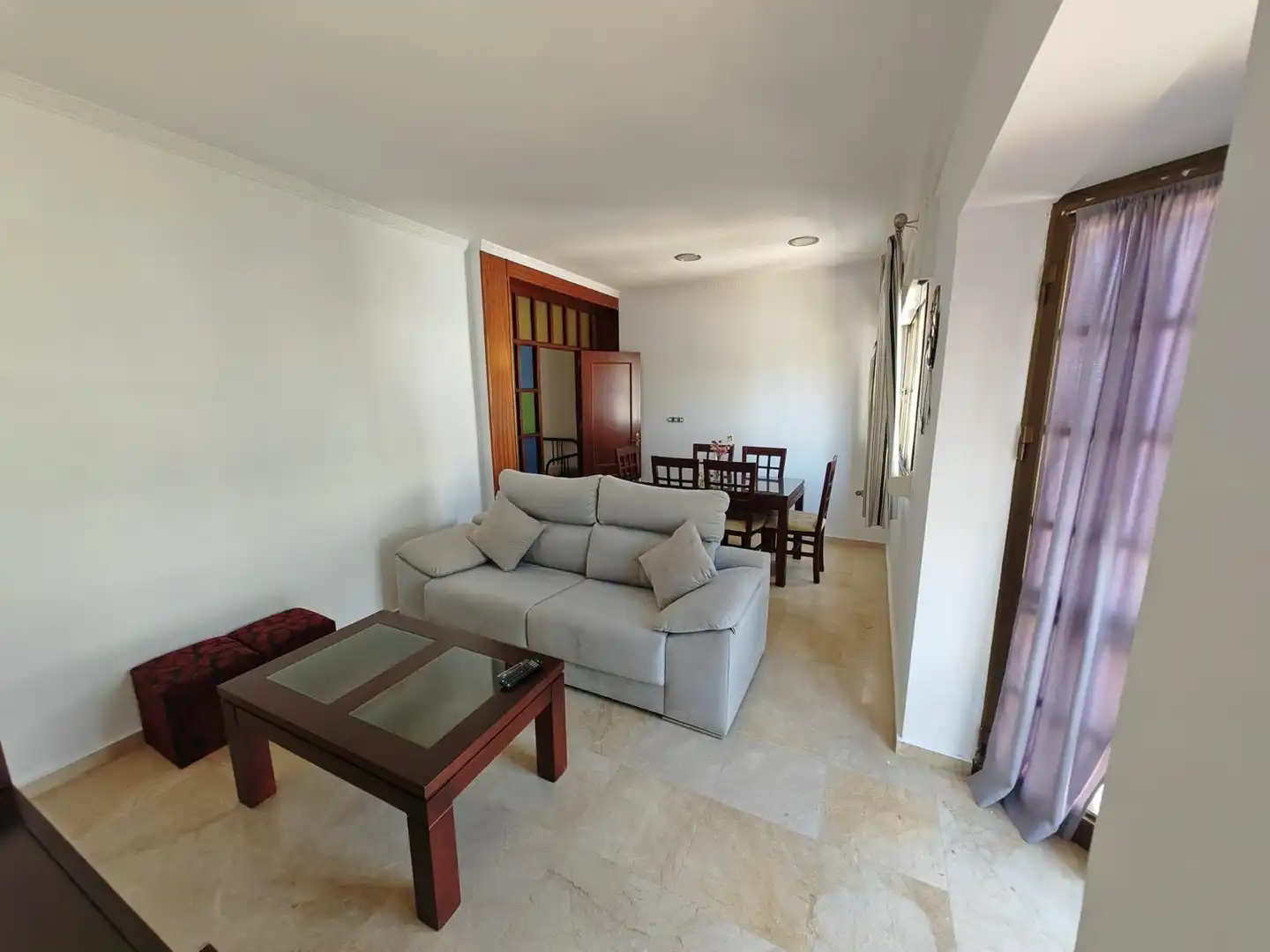Sala de estar de Apartamento de alquiler en Sanlúcar de Barrameda con Aire acondicionado y Amueblado