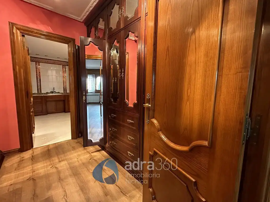 Houses for sale in Lardero  with Air Conditioner, Heating and Private garden