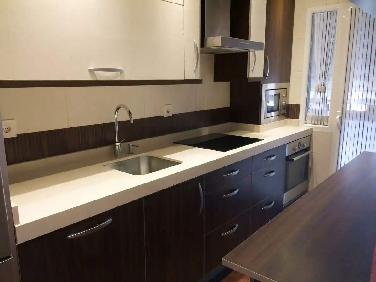 Appartamento con terrazza in vendita a Torrecaballeros, imagen 5