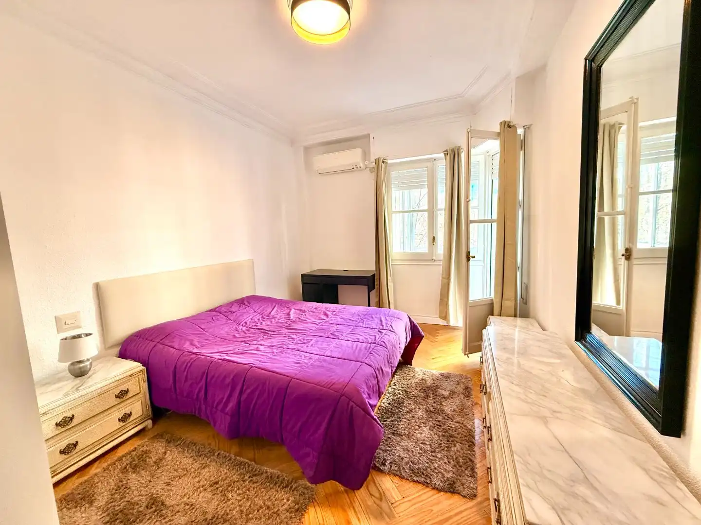 Bedroom of Flat for sale in  Madrid Capital  with Air Conditioner, Terrace and Balcony
