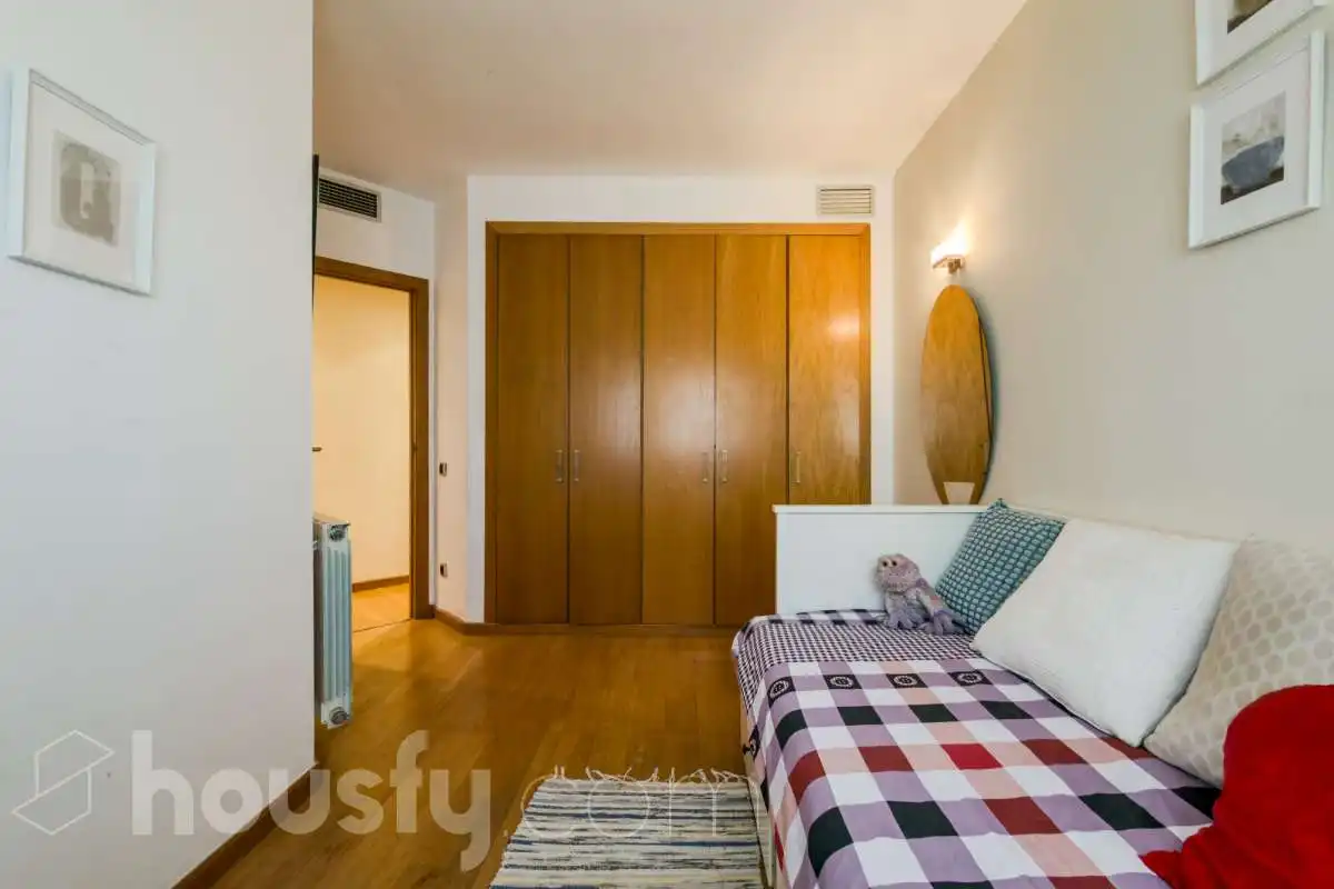 Piso en venta en CL DOCTOR TRUETA, La Vila Olímpica del Poblenou