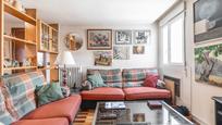 Living room of Flat for sale in  Madrid Capital