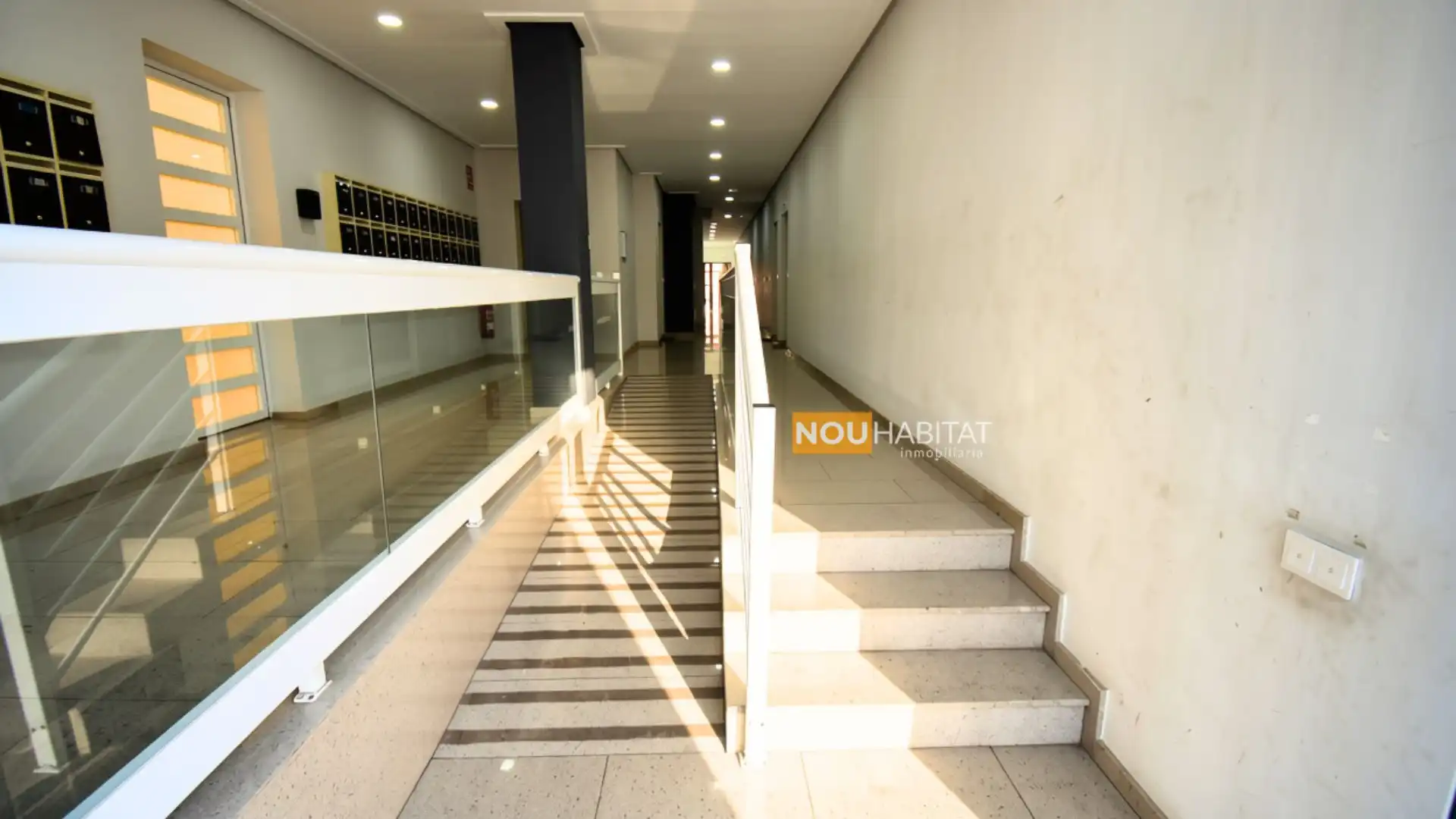 Ático en venta en Montroi / Montroy con Aire acondicionado y Terraza