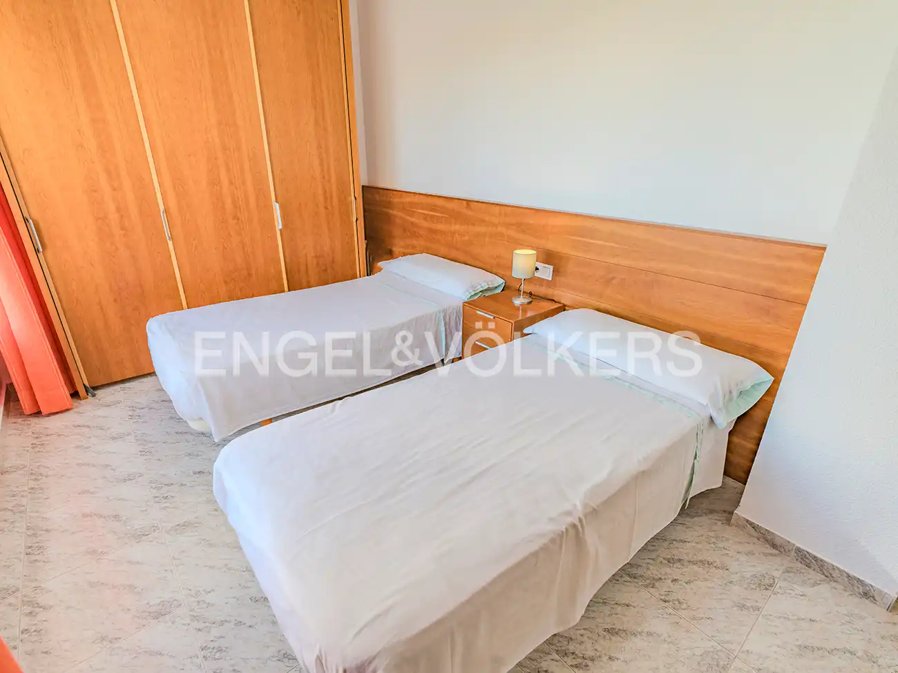 Schlafzimmer von Wohnung zum Verkauf in Alicante / Alacant mit Klimaanlage, Heizung und Gemeinschaftspool