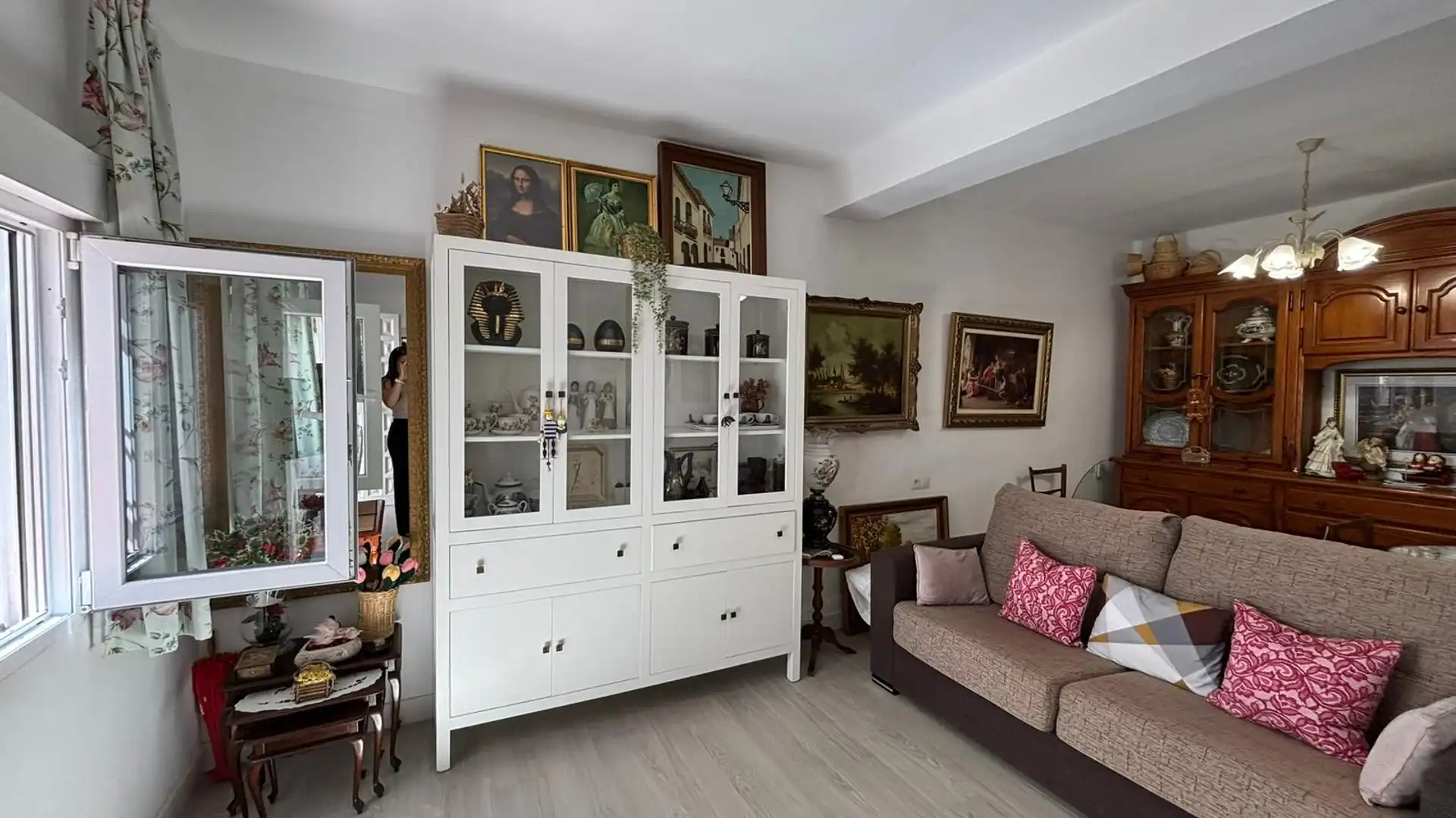 Sala de estar de Casa adosada en venta en Benalmádena con Terraza y Amueblado