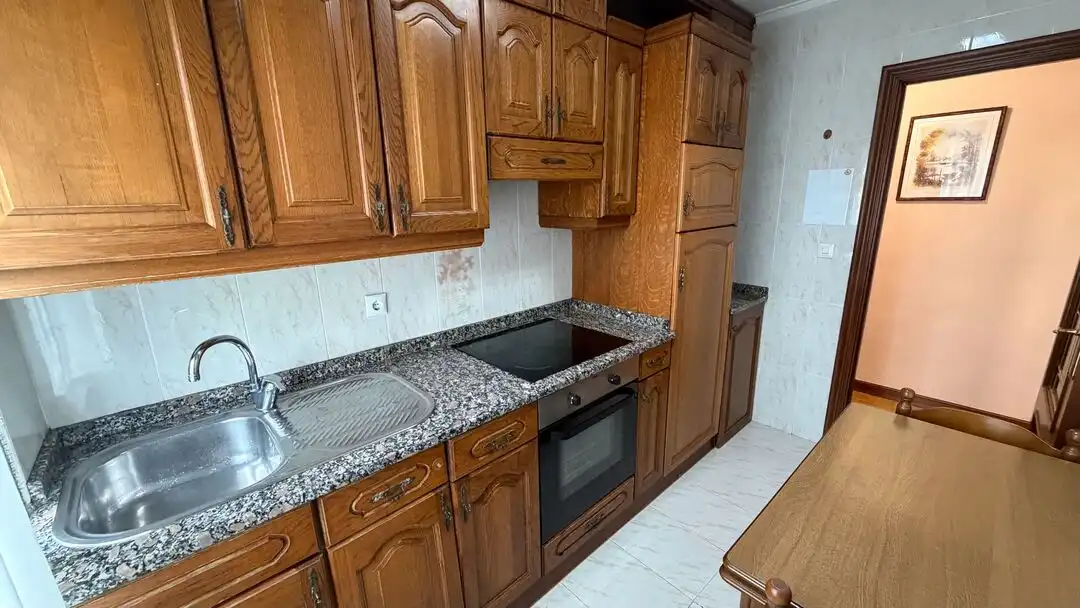 Cocina de Piso en venta en Vitoria - Gasteiz con Calefacción, Terraza y Trastero