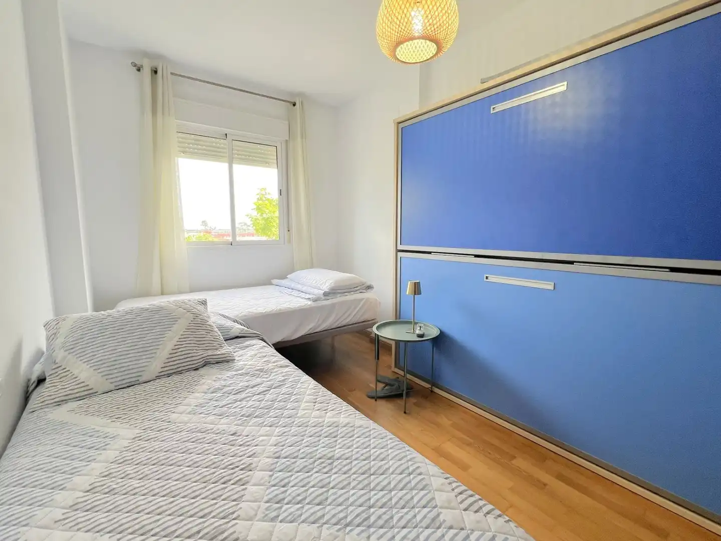 Habitación de Apartamento en venta en Isla Cristina con Aire acondicionado, Calefacción y Terraza