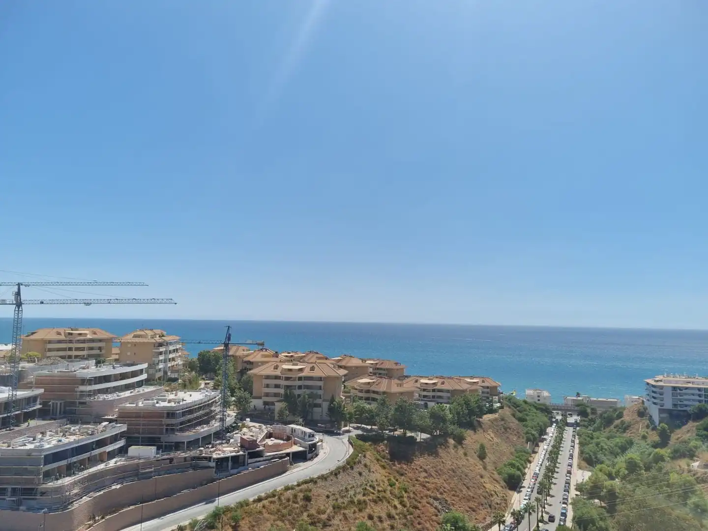 Vista exterior de Piso en venta en Fuengirola con Terraza y Piscina comunitaria