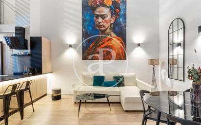 Living room of Flat for sale in  Valencia Capital  with Air Conditioner, Heating and Storage room