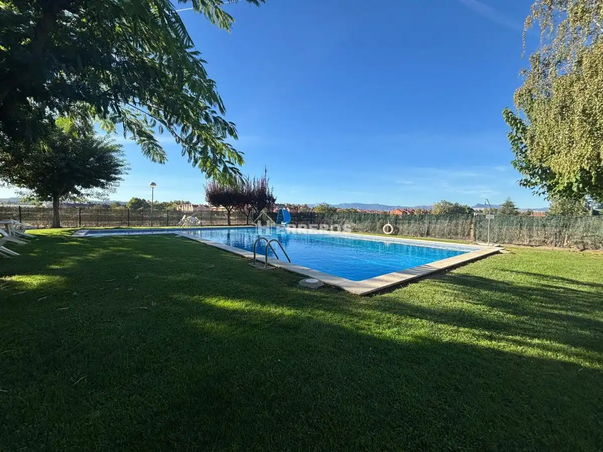 Casa a schiera con piscina in vendita a avda. de madrid, imagen 46