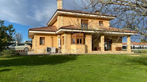 Foto 2 de Casa o xalet en venda a Camino Los Llanos, Viella - Granda - Meres, Siero