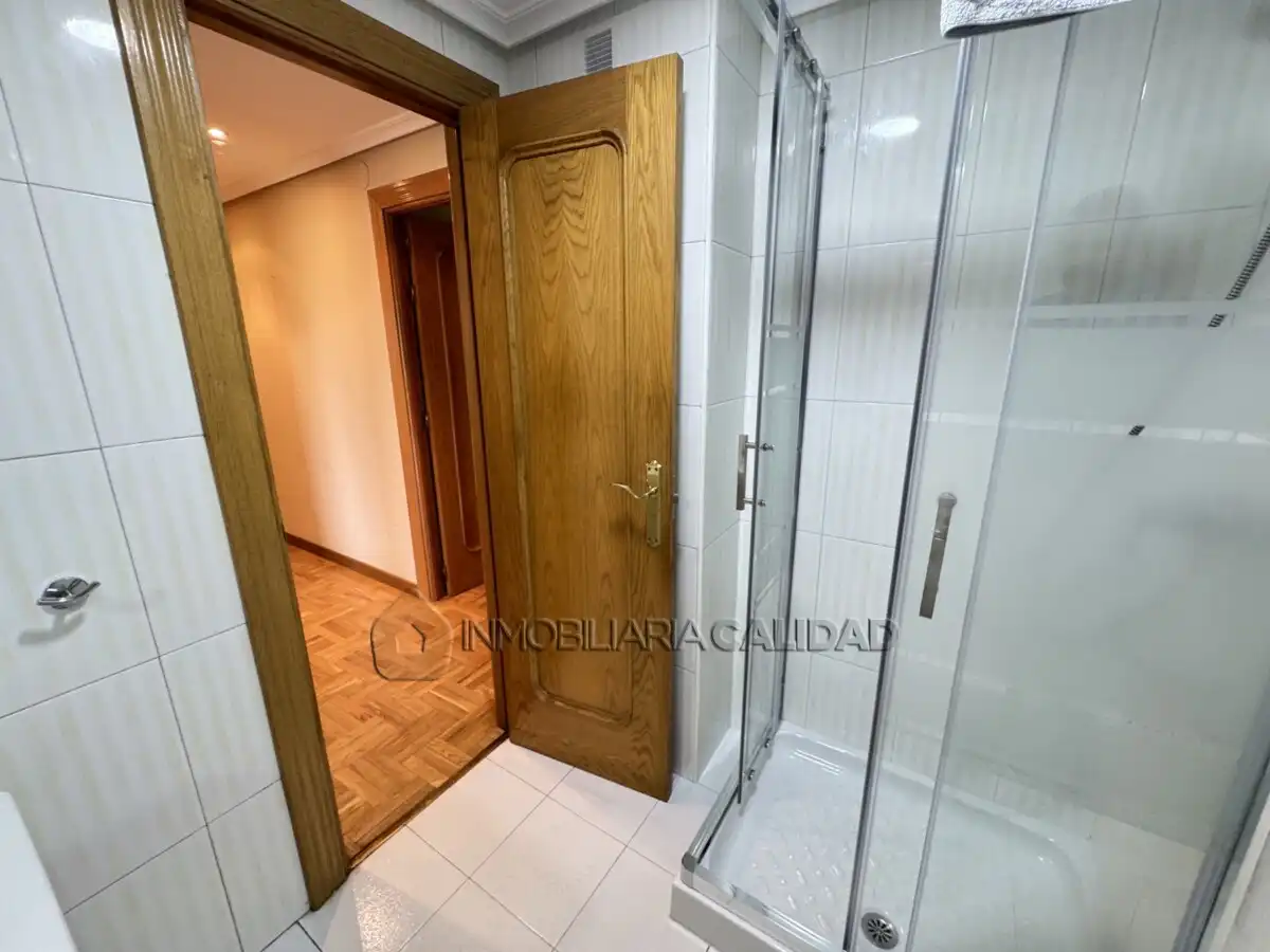 Piso de alquiler en Burgos con Calefacción y Amueblado