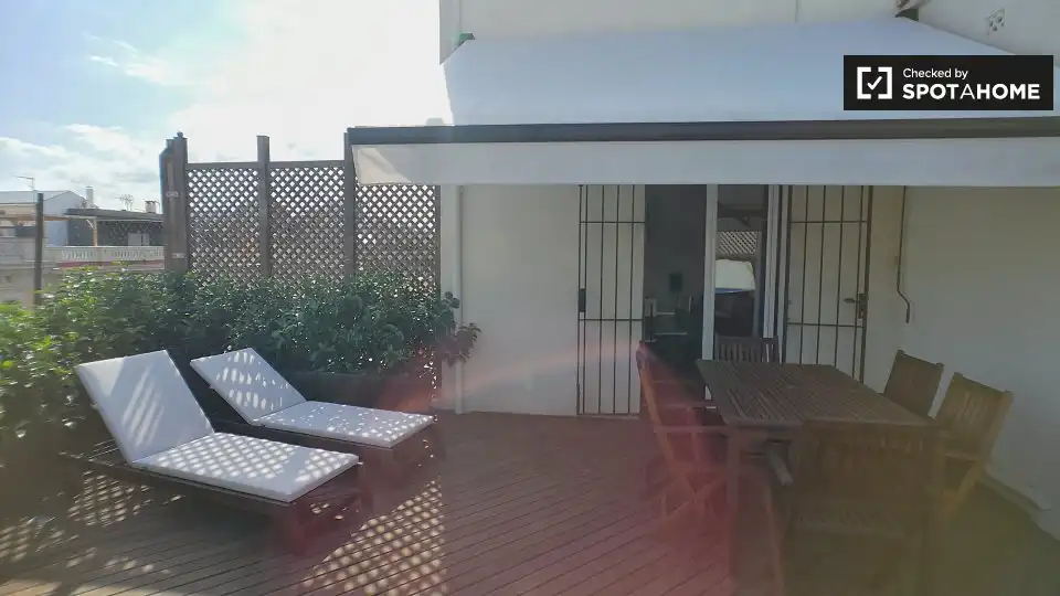 Appartamento con terrazza in affitto a Eixample, imagen 6