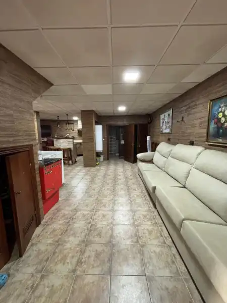 Casa o chalet en venta en Lucena con Terraza, Trastero y Balcón