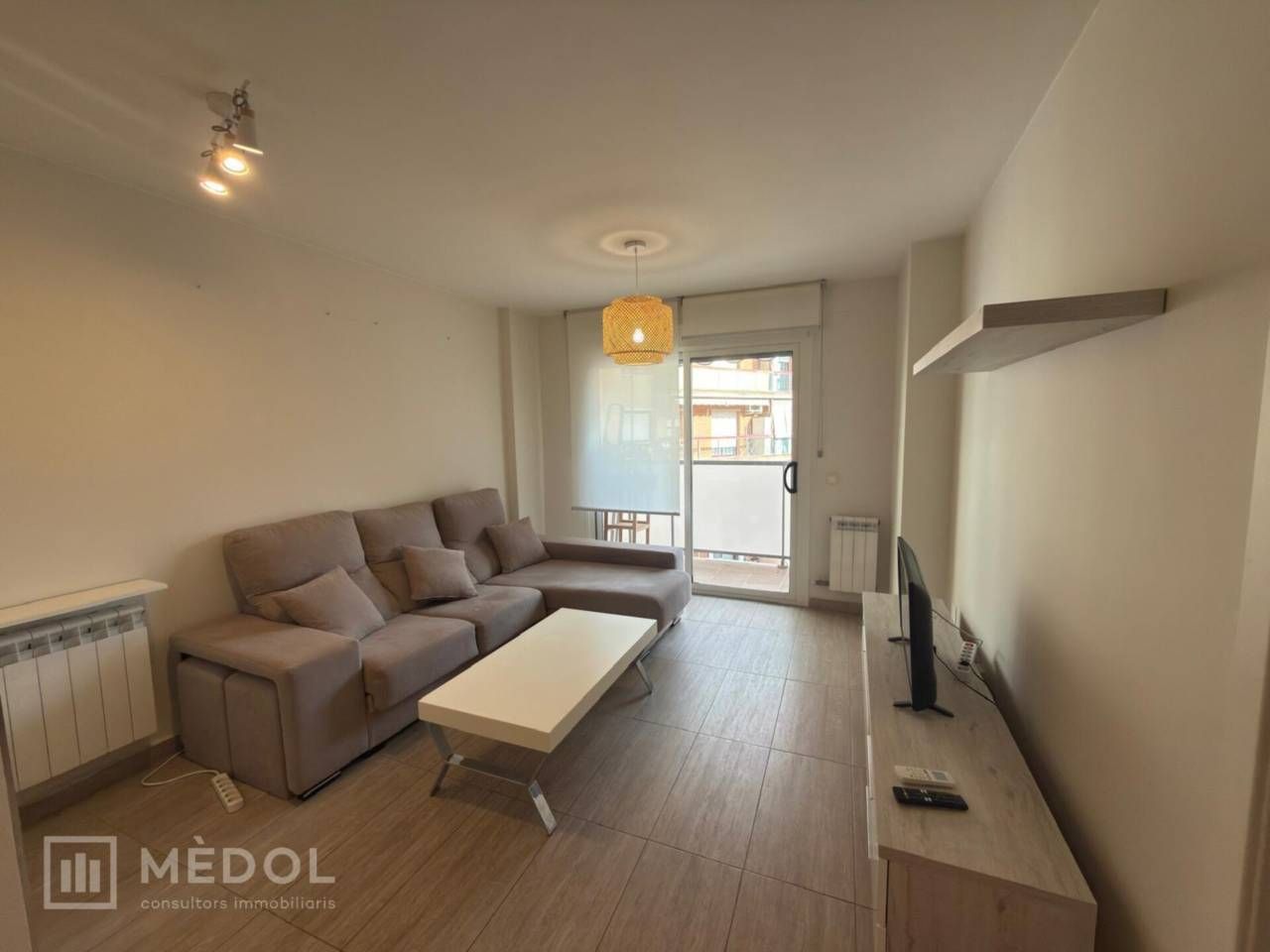 Living room of Flat to rent in  Tarragona Capital  with Air Conditioner, Furnished and Balcony