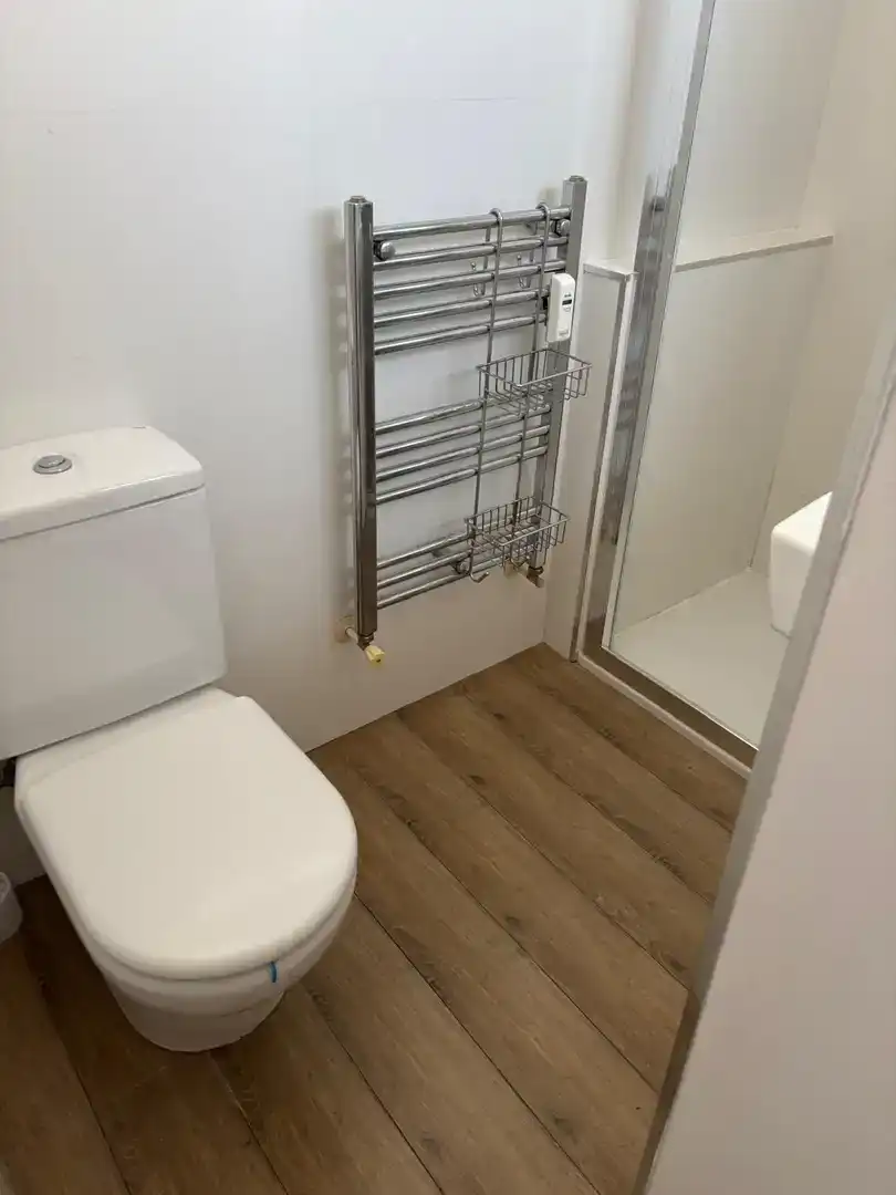 Badezimmer von Maisonette zur Miete in  Madrid Capital mit Klimaanlage und Schwimmbad