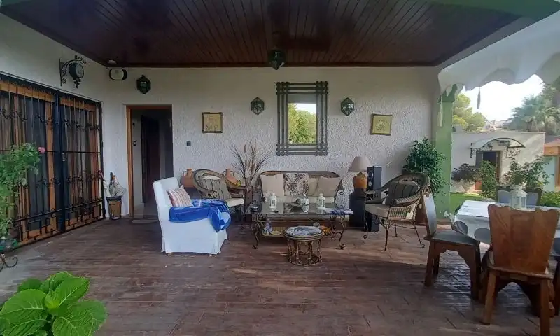 Chalet con piscina en venta en Calle  Pablo Neruda-Campoamor, imagen 6