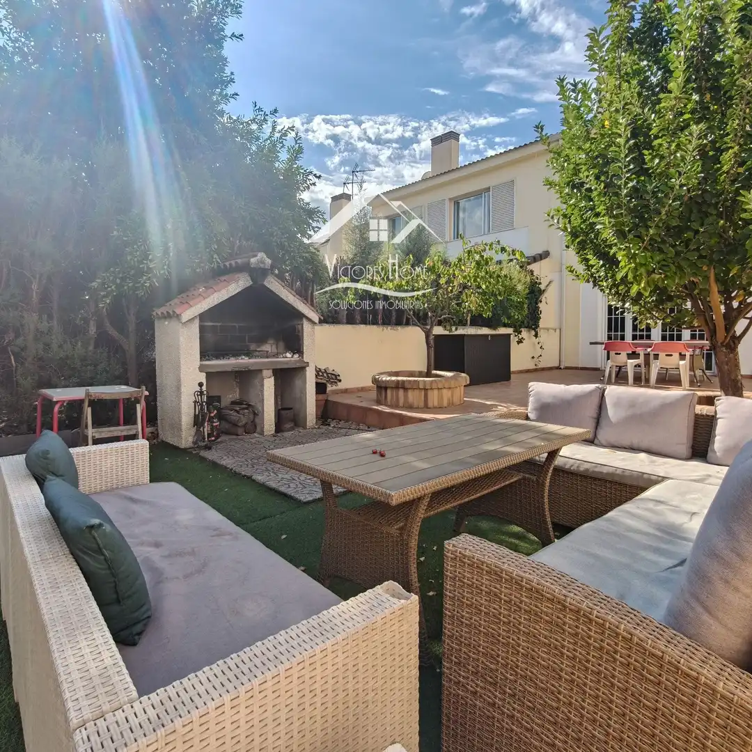 Terraza de Casa adosada en venta en Rivas-Vaciamadrid con Aire acondicionado, Calefacción y Jardín privado