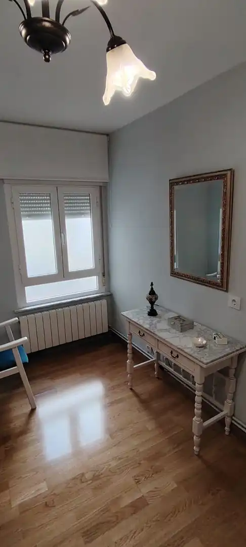Schlafzimmer von Wohnung zur Miete in Salamanca mit Heizung, Möbliert und Waschmaschine