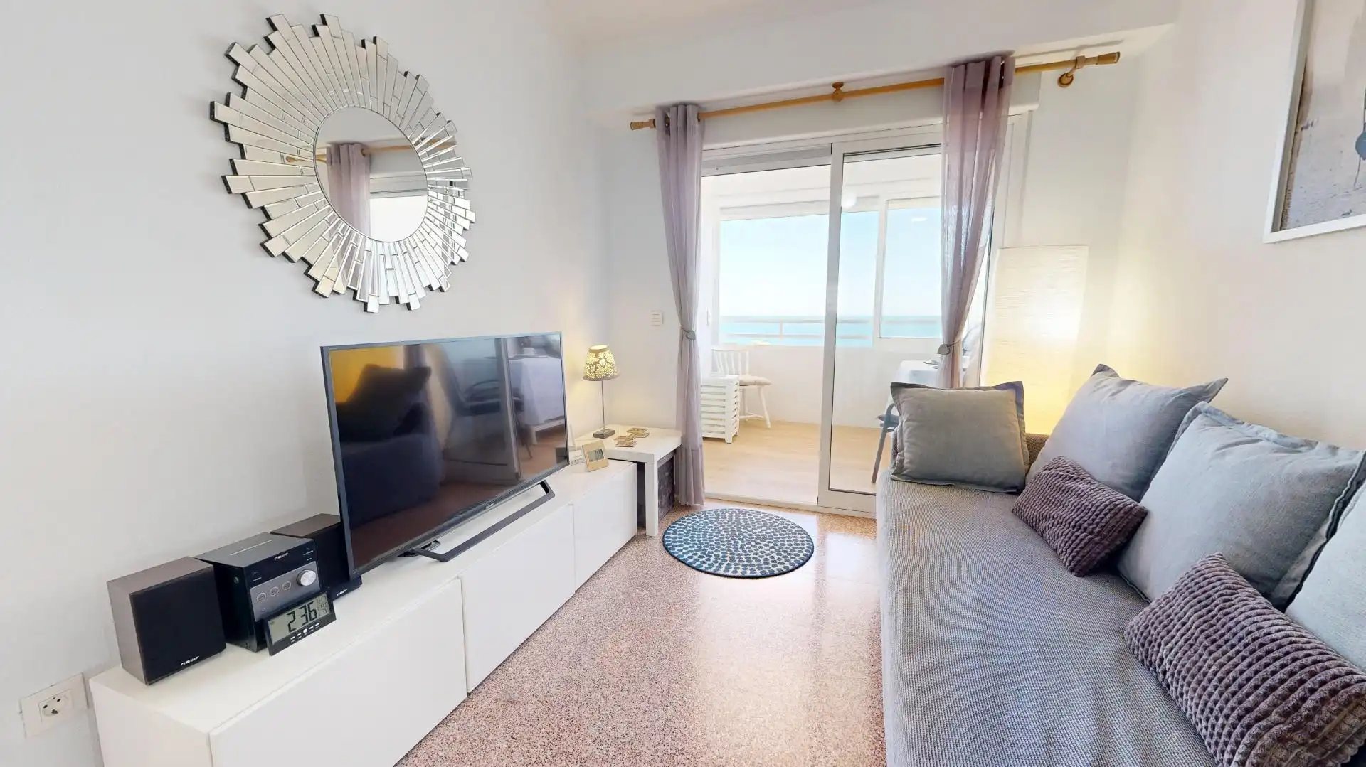 Sala d'estar de Apartament de lloguer en Elche / Elx amb Aire condicionat, Calefacció i Terrassa