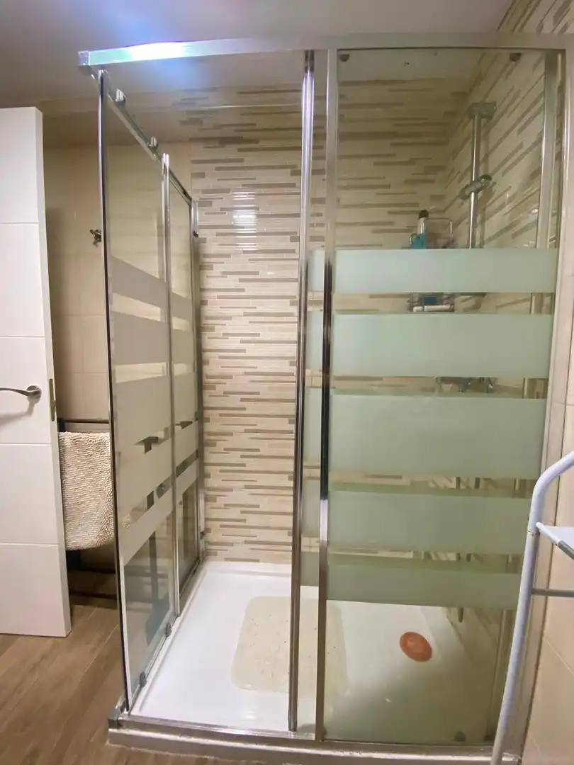 Baño de Piso en venta en Málaga con Aire acondicionado, Calefacción y Terraza