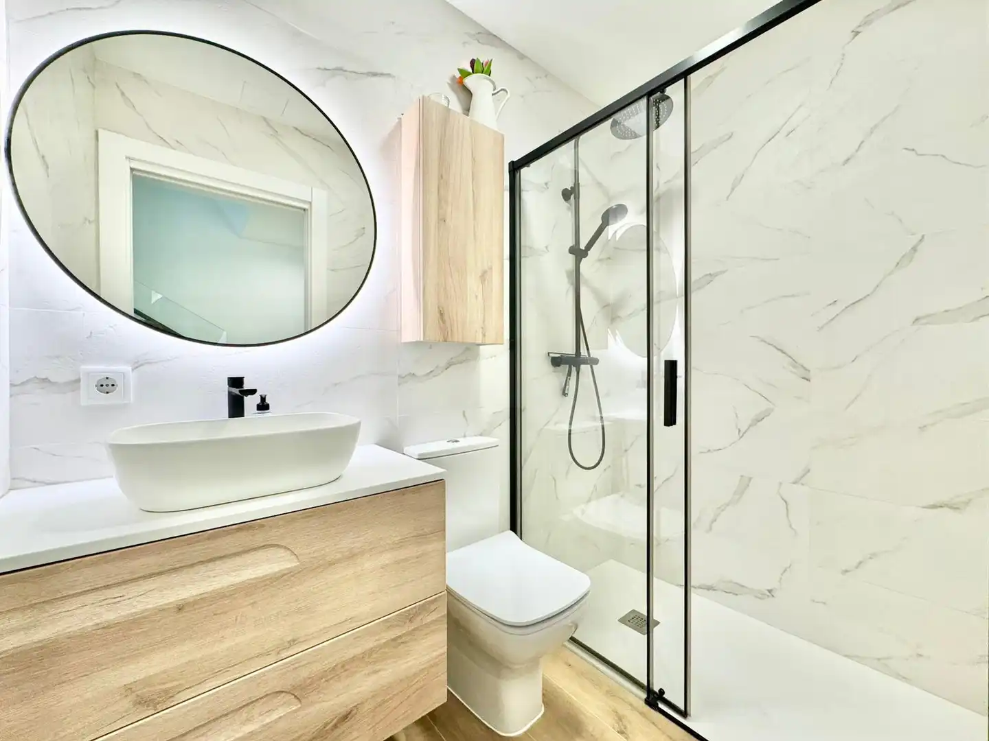 Bathroom of Detached homes for sale in Vitoria - Gasteiz  with Private garden, Terrace and Storage room