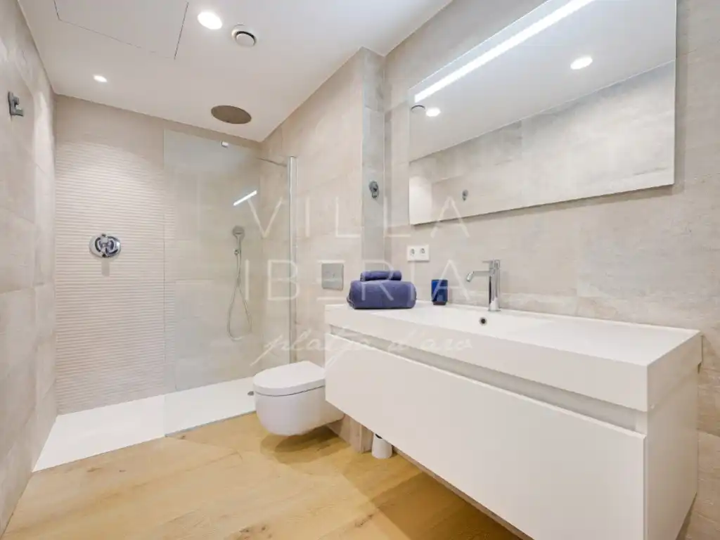 Bany de Apartament en venda en Palamós amb Aire condicionat i Calefacció