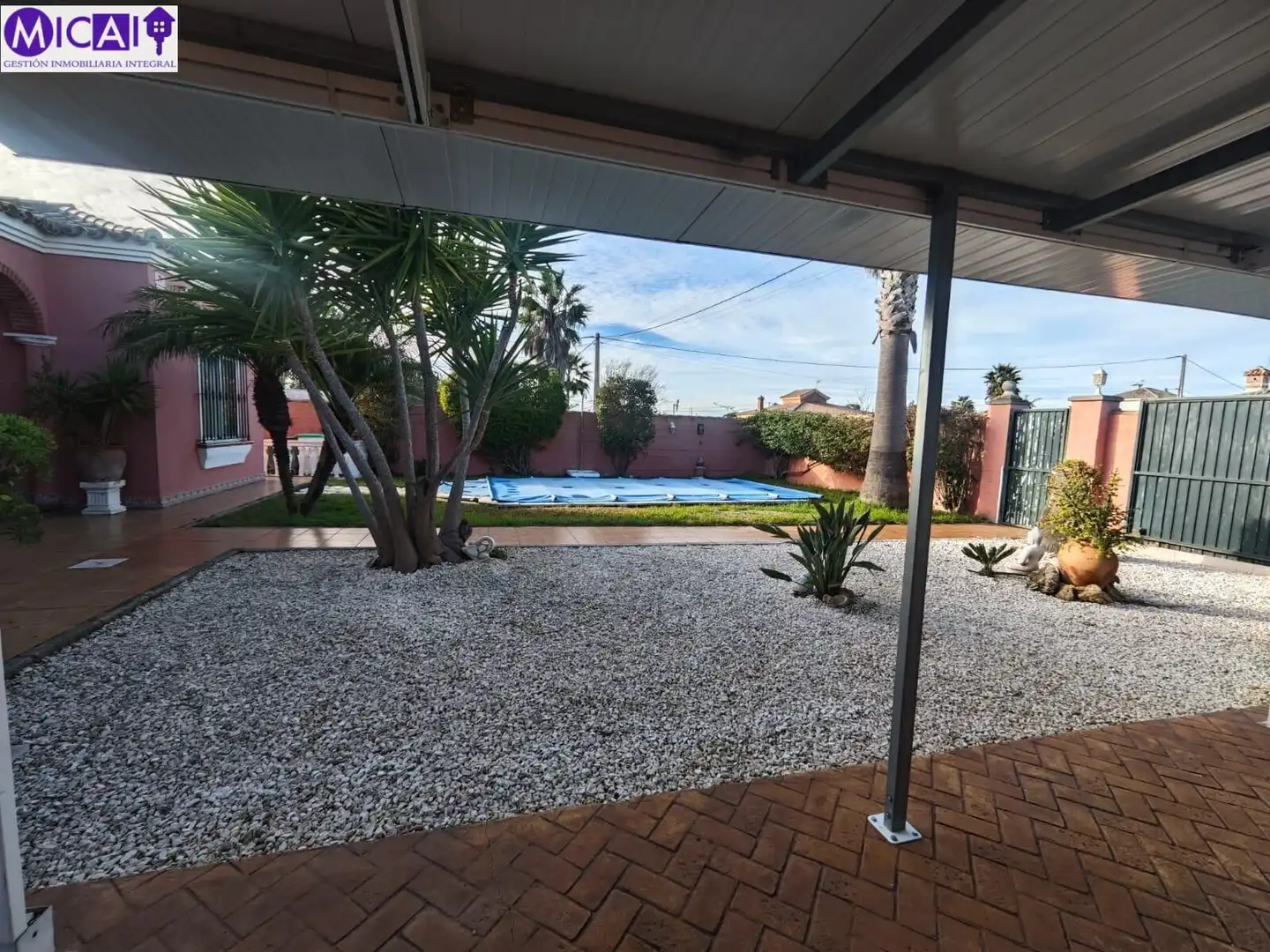 Garden of Houses for sale in Chiclana de la Frontera  with Air Conditioner and Terrace