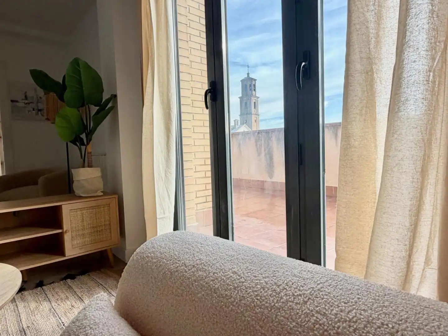 Habitación de Piso en venta en Villanueva de Gállego con Terraza, Trastero y Amueblado
