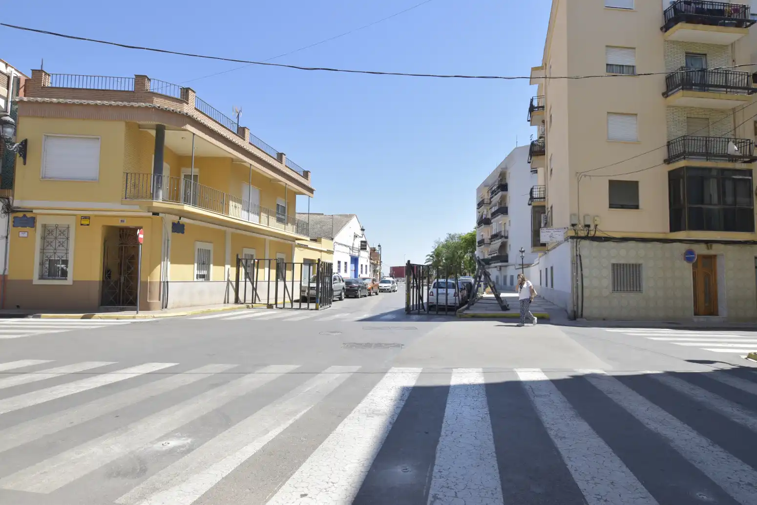 Exterior view of Flat for sale in Rafelbuñol / Rafelbunyol  with Air Conditioner, Storage room and Balcony