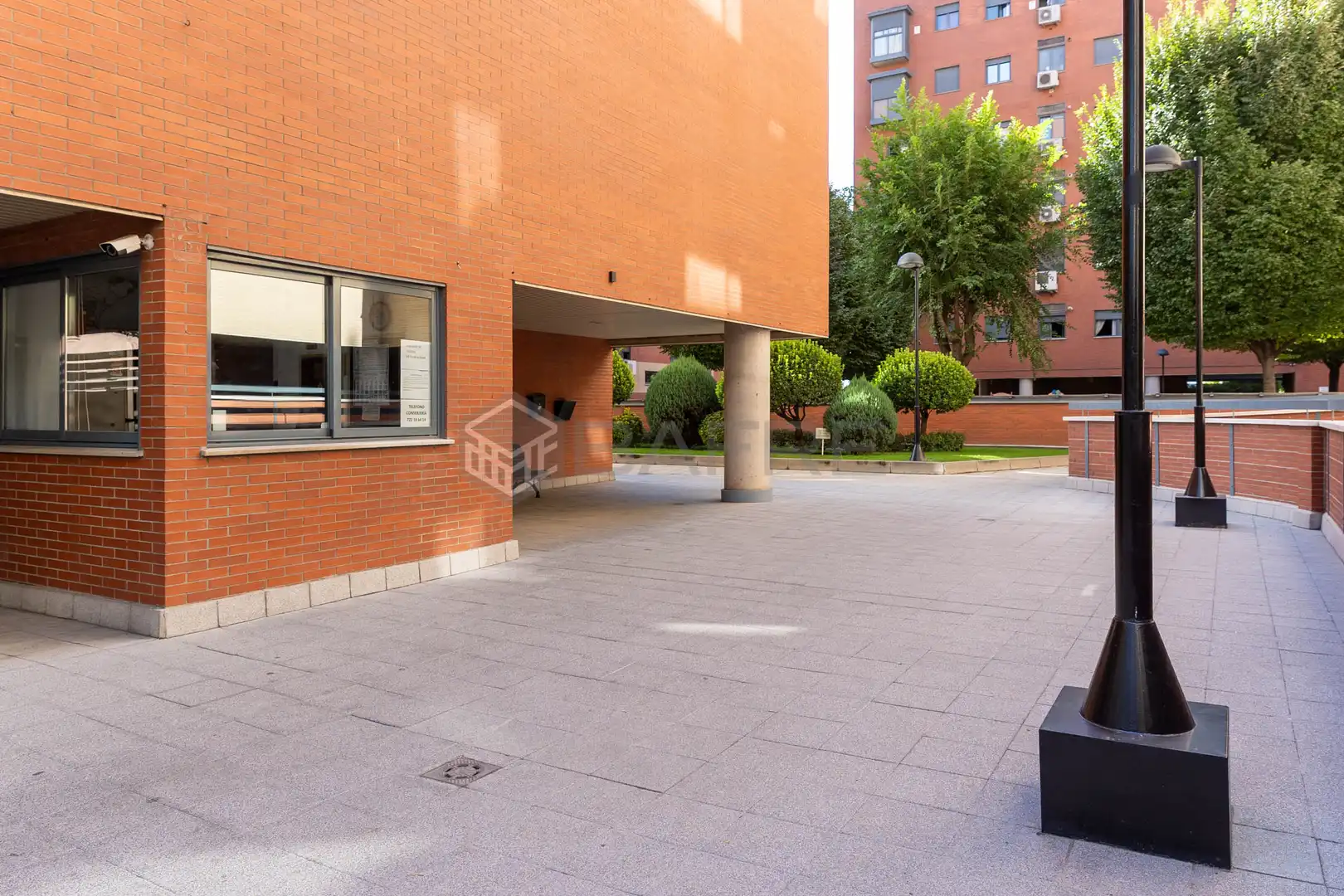 Vista exterior de Pis en venda en Madrid amb Aire condicionat, Calefacció i Traster