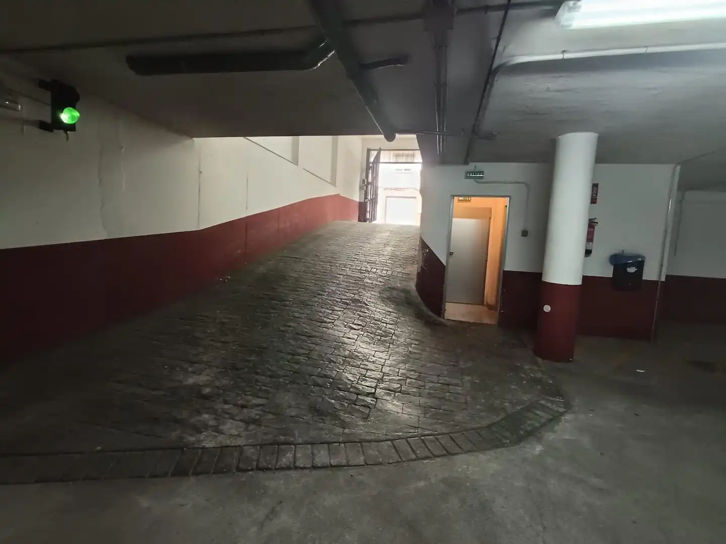 Parking of Flat for rent in Córdoba  with Heating and Storage room